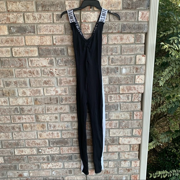 🍒💣 H&M yoga style unitard - Picture 1 of 12